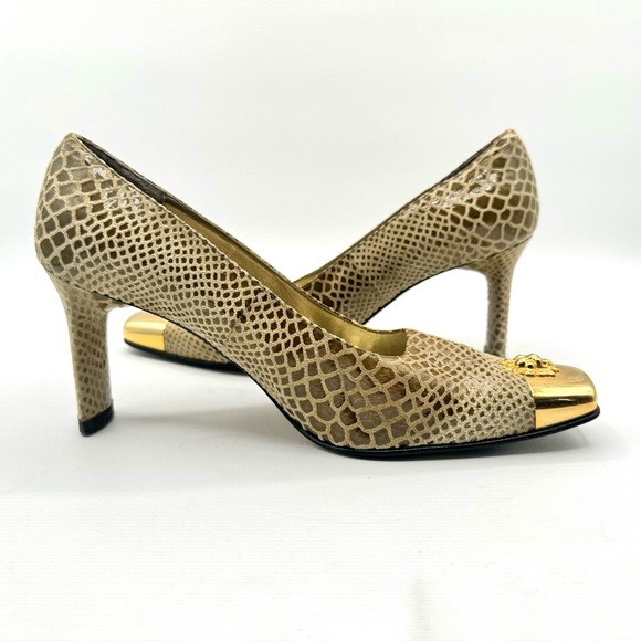 VINTAGE RAQUEL’S ANIMAL PRINT GREEN LEATHER HEEL SQUARE TOE GOLD MEDUSA HEAD 7.5 - Picture 9 of 14